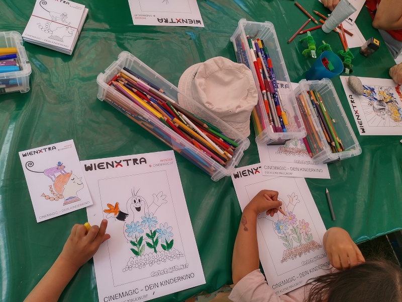 Fotostation und Malaktion beim Startfest