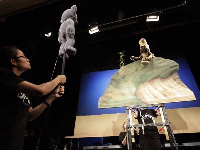 Hinter den Kulissen des Puppentheaters Lilarum