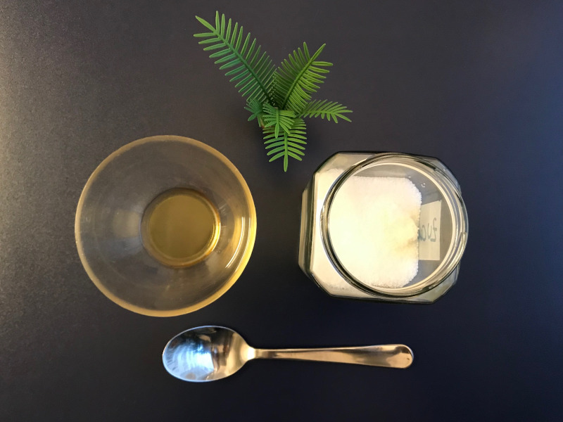 Peeling Zutaten in Schüsseln