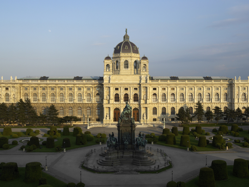 Das Bild zeigt das Kunsthistorische Museum von außen.
