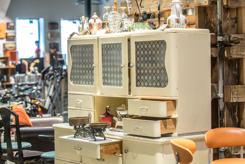 Vintage Kredenz weiße Vinted Kredenz im 48 Tandler