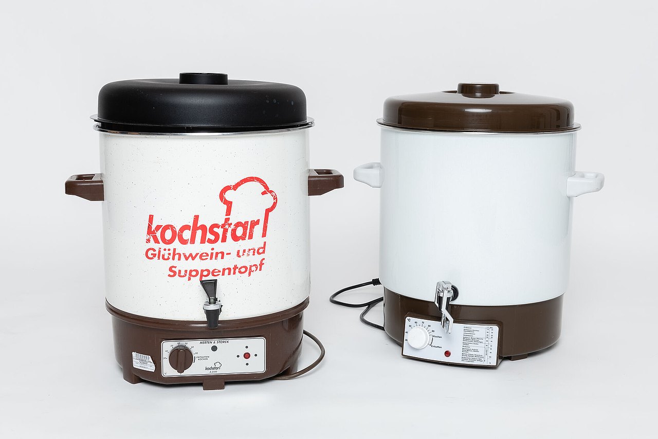 Großer Topf mit Heizung