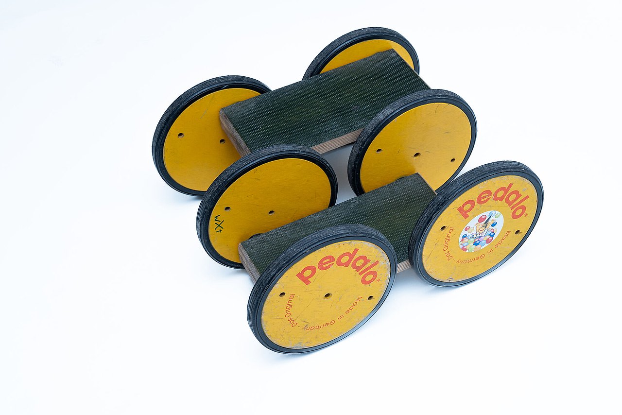 Pedalo mit breiter Fußfläche