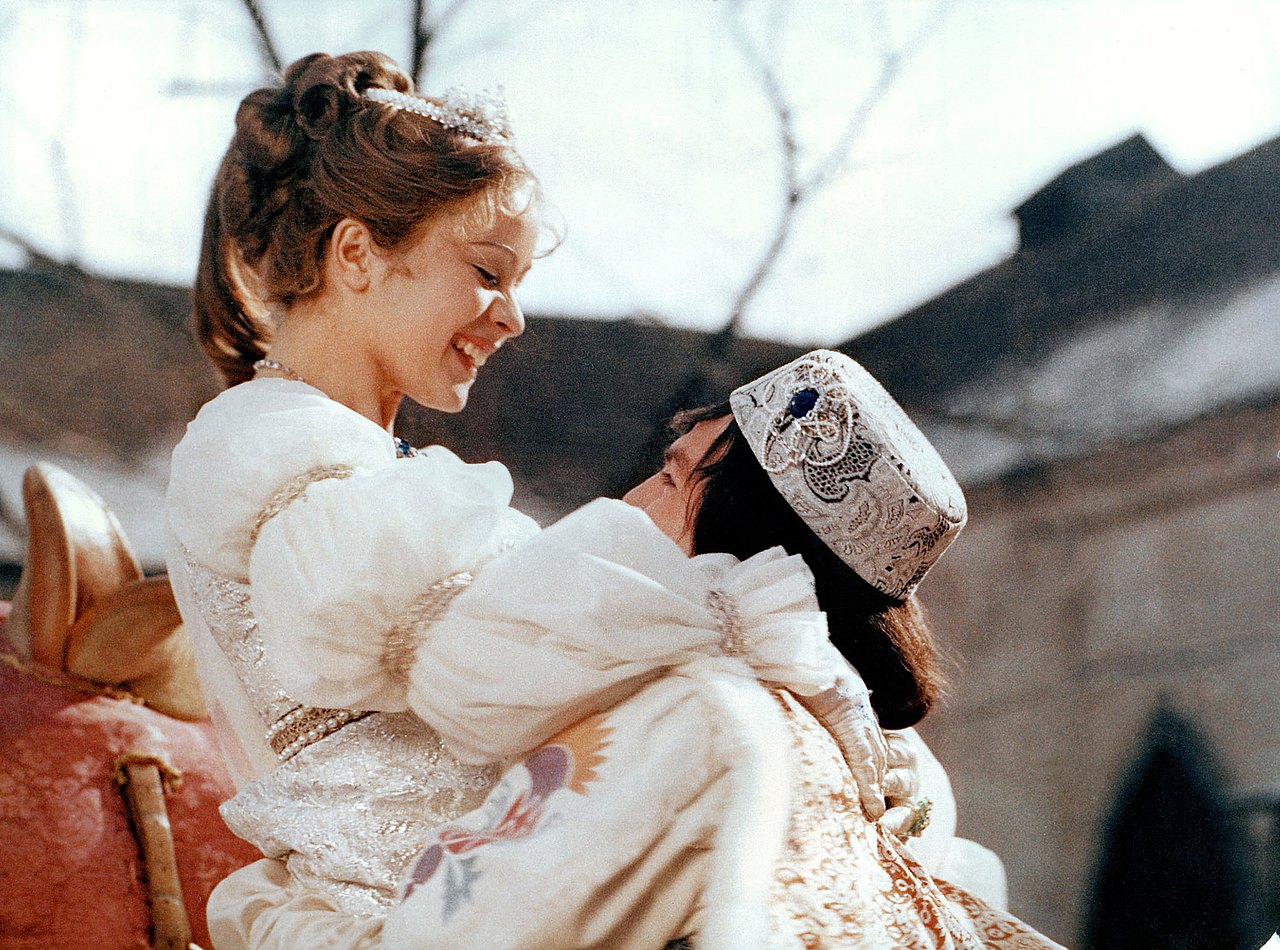 Filmbild von Drei Haselnüsse für Aschenbrödel