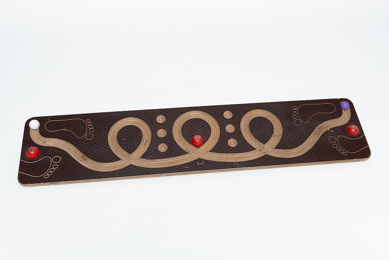 Holzbrett mit Kugelbahn für 2 Personen 