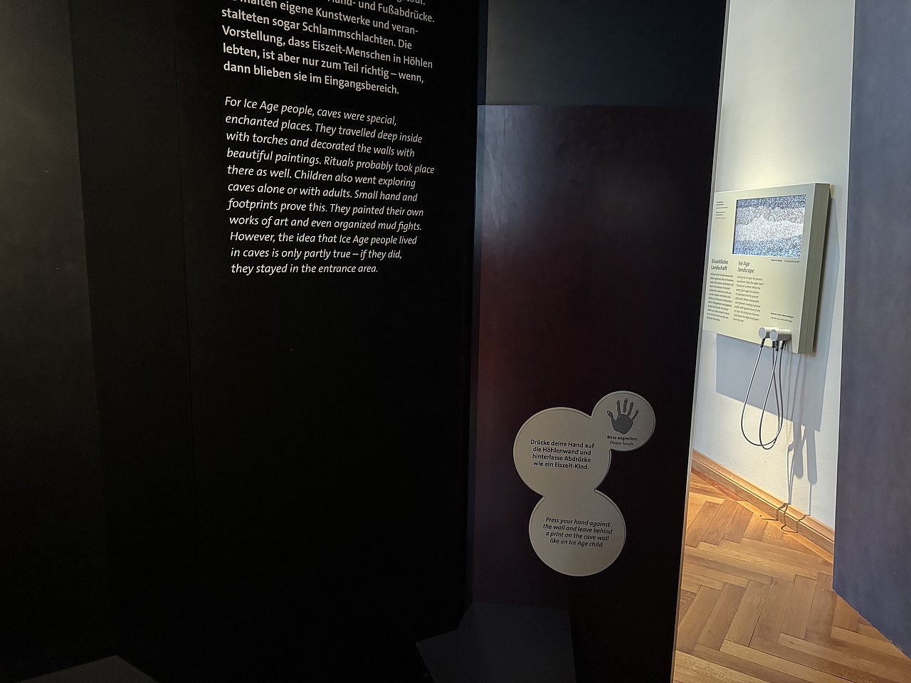 Wärmegenerierende Wand in der Eiszeithöhle