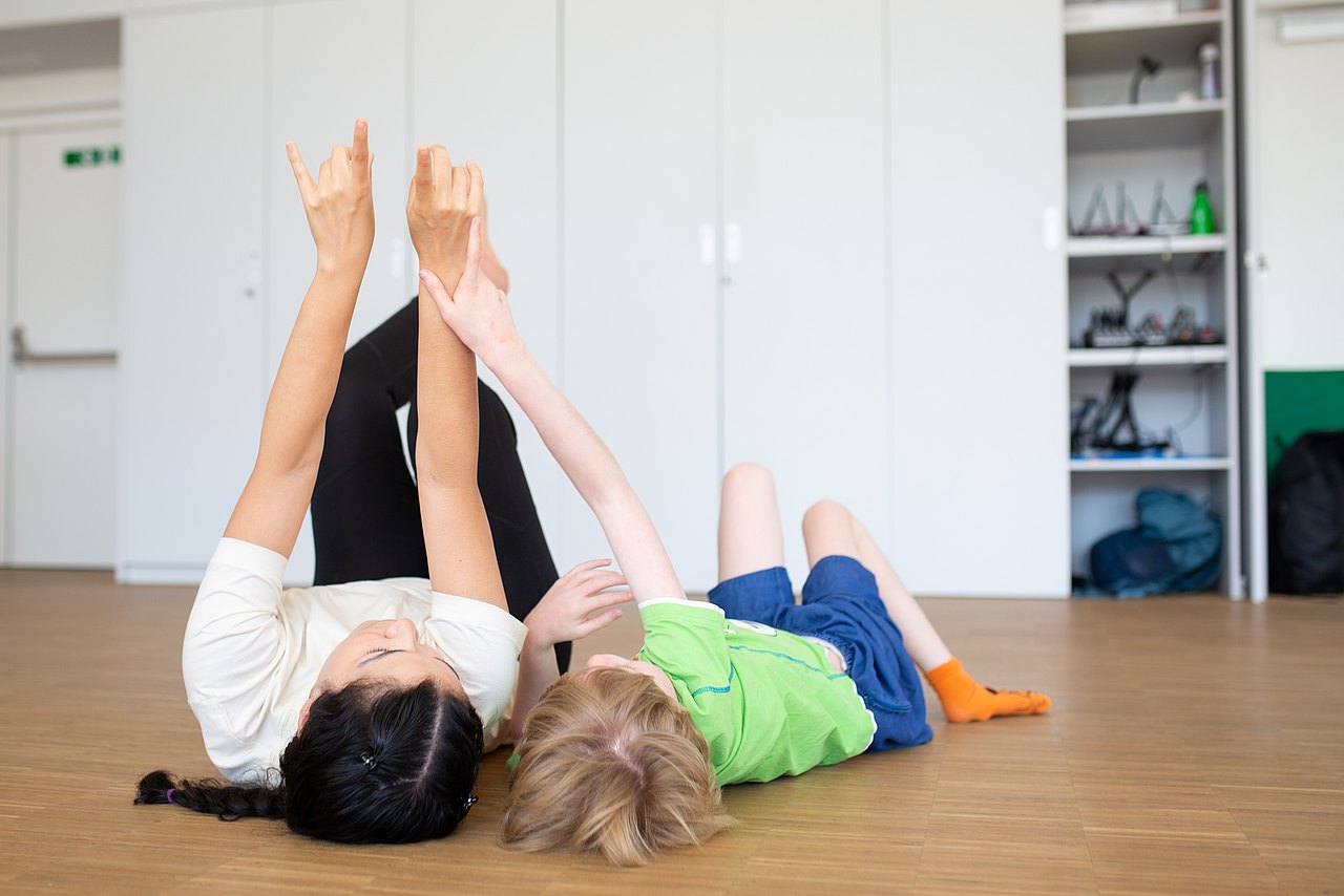 WIENXTRA-Kinderaktiv: Sowieso! Tanzworkshop in der Stadtbox