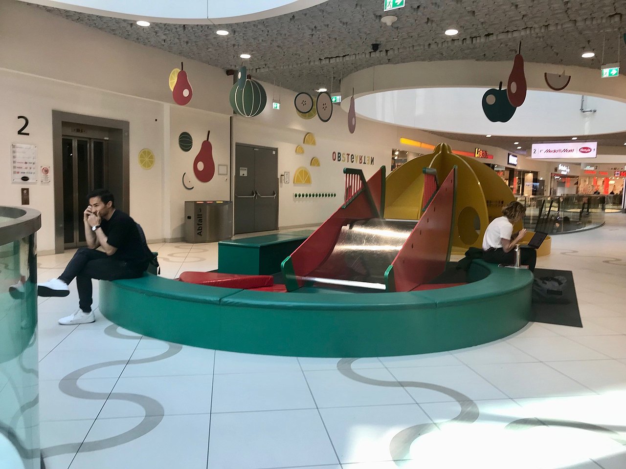 Spielgerät in The Mall