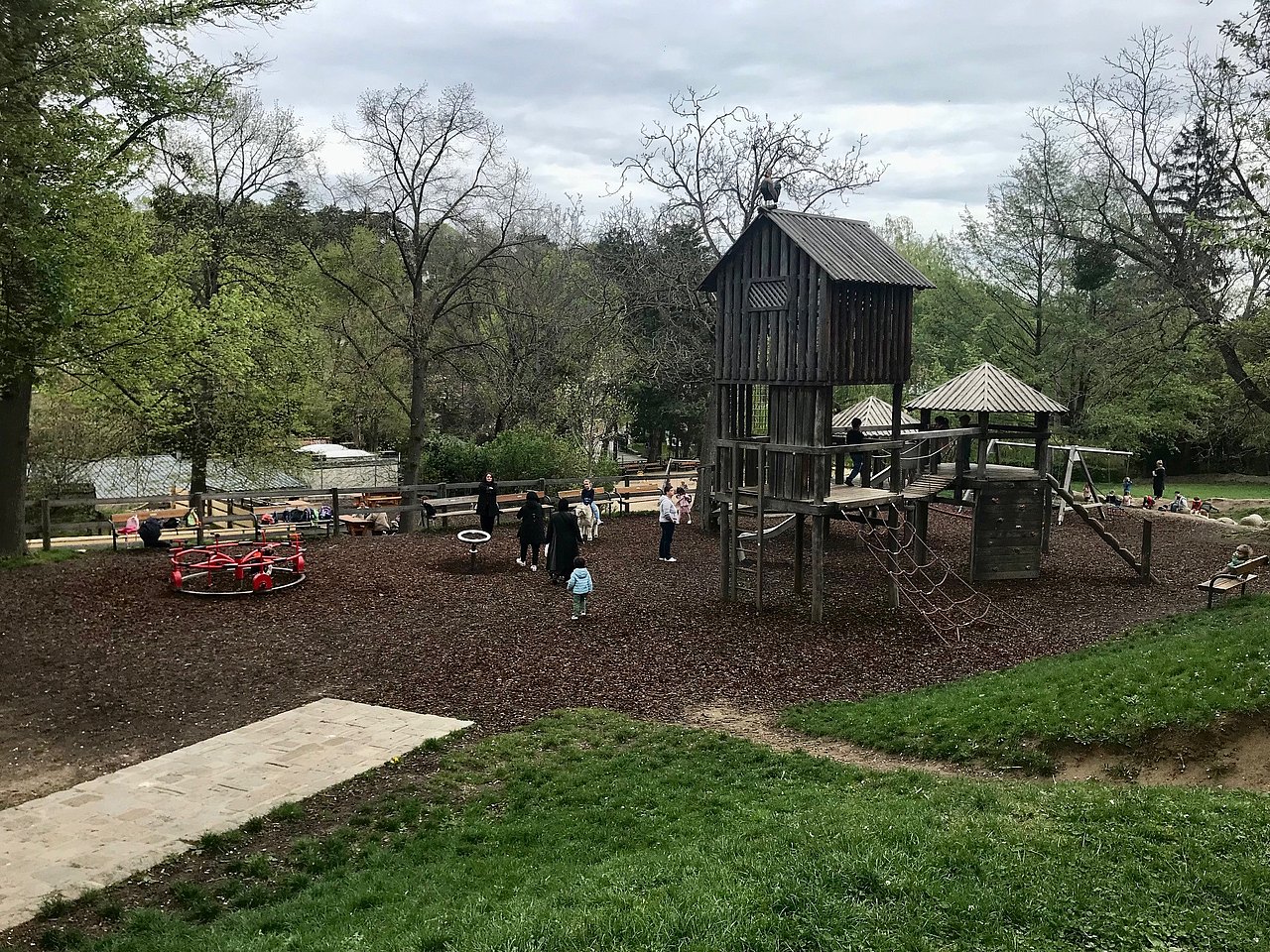Spielplatz im Grünen