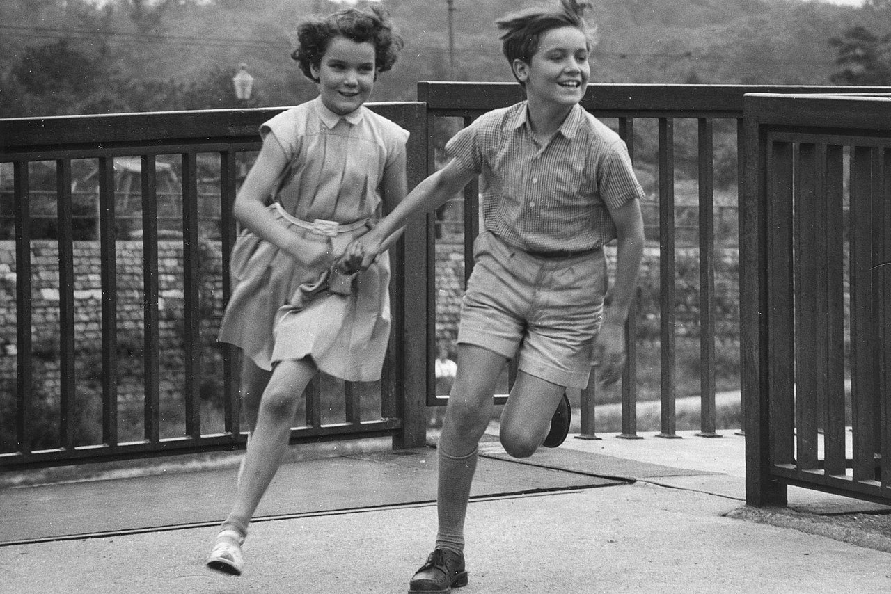 Filmbild von Pünktchen und Anton