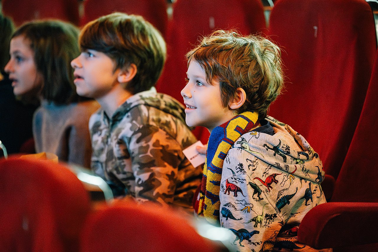 Kinder im Kino