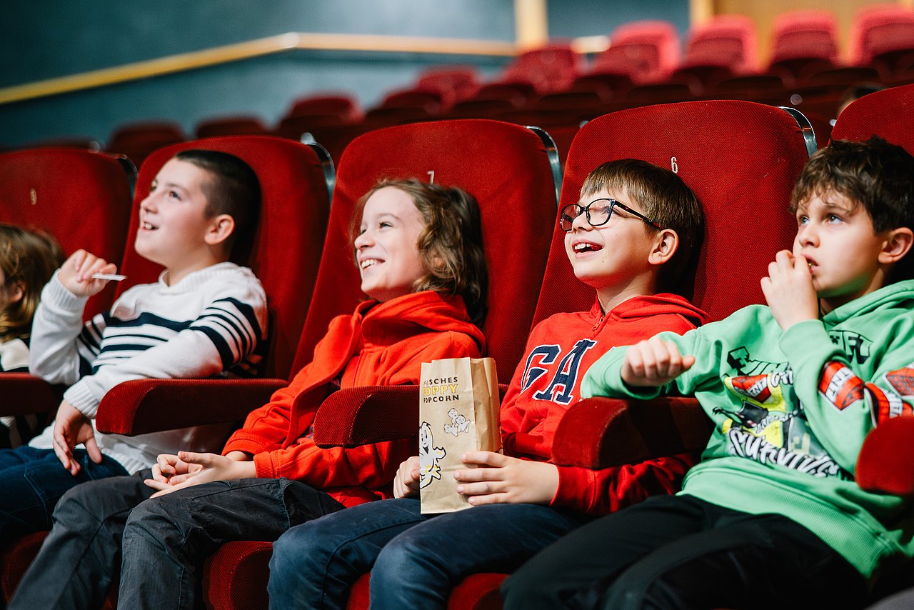 Kinder im Kino