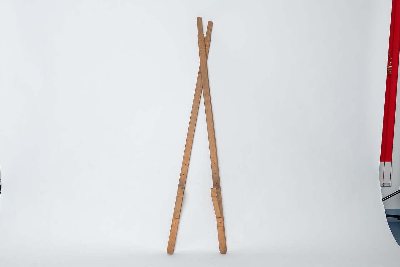 Holzstelze groß